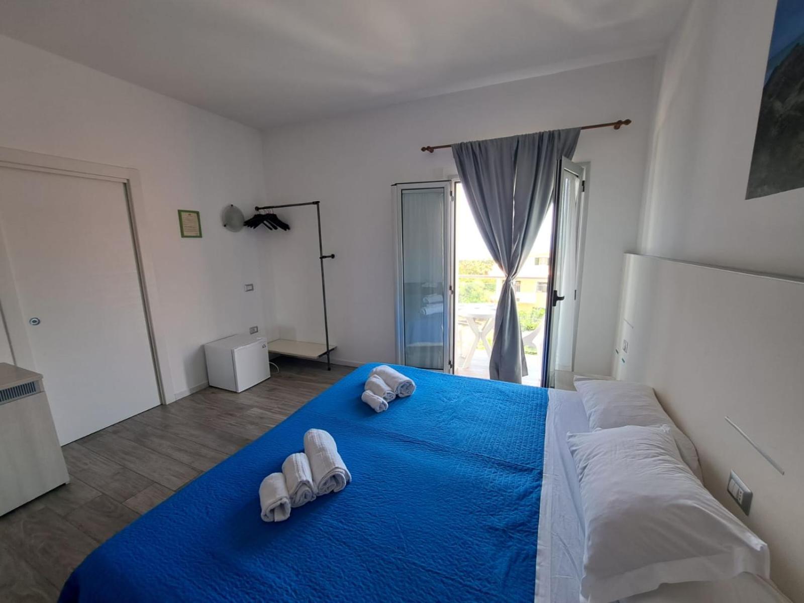 Hotel Umberto Ricadi Ngoại thất bức ảnh