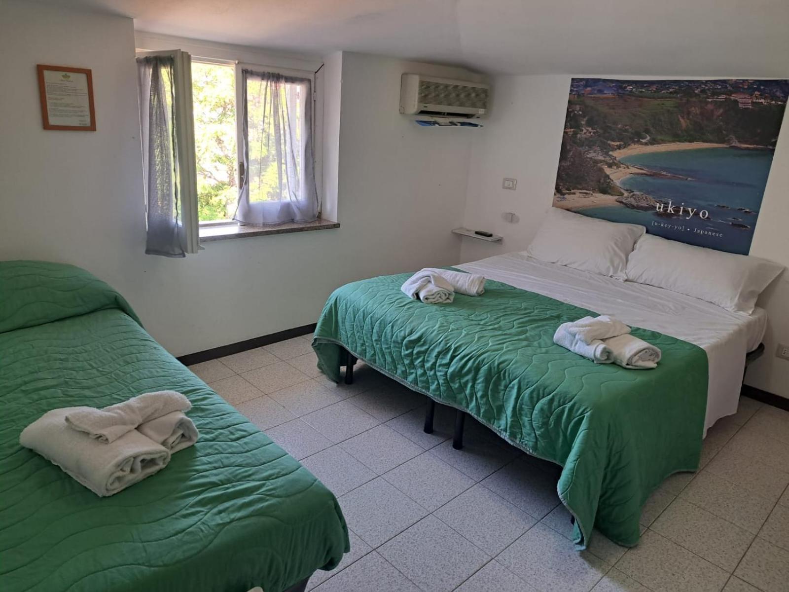 Hotel Umberto Ricadi Ngoại thất bức ảnh
