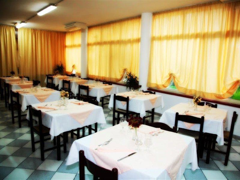 Hotel Umberto Ricadi Ngoại thất bức ảnh