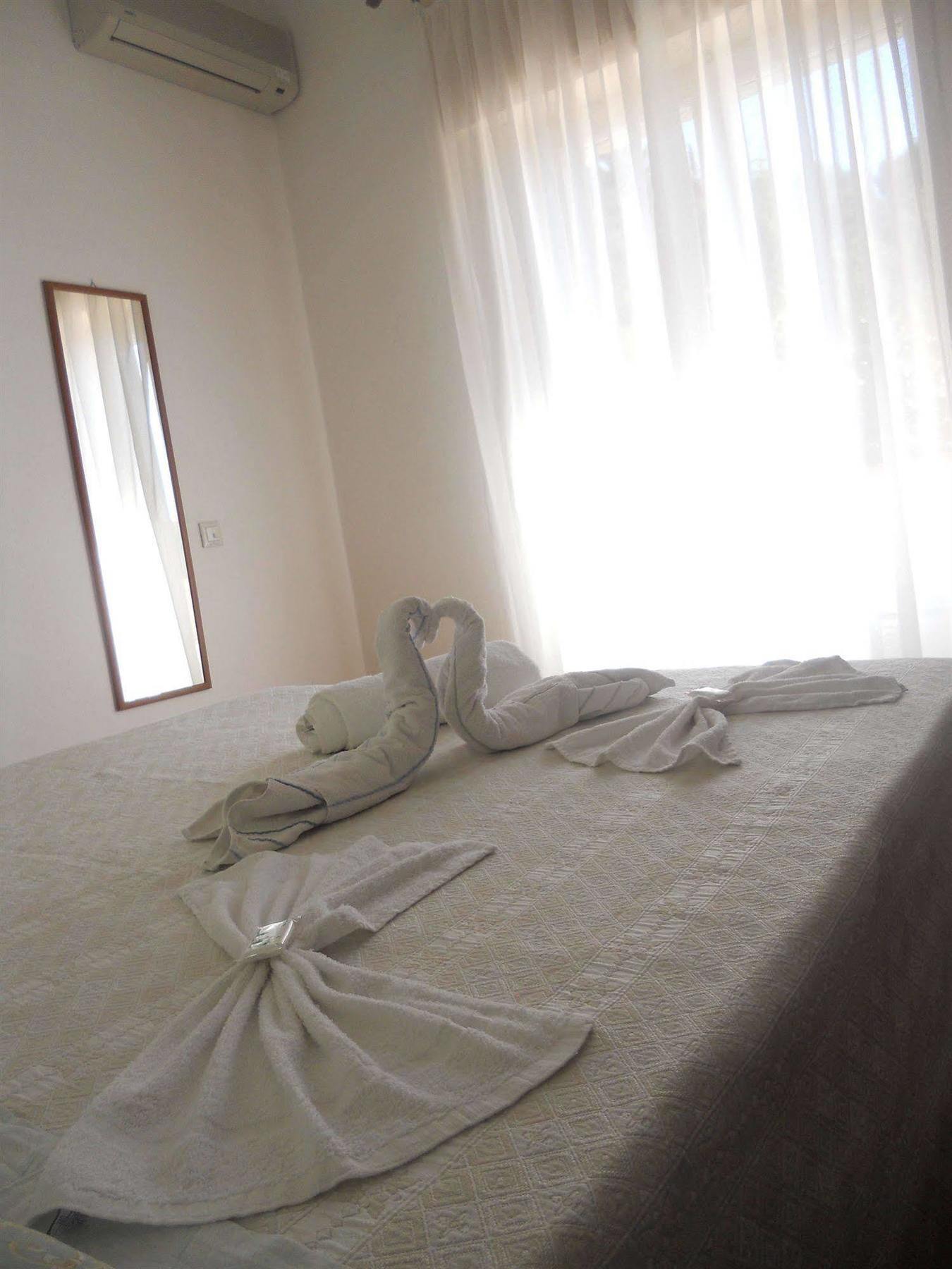 Hotel Umberto Ricadi Ngoại thất bức ảnh